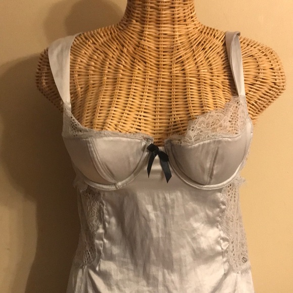 Victoria’s Secret lingerie 36B NWT - Picture 2 of 7